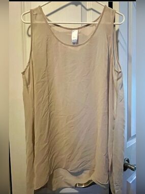 Elegant Sleeveless Cream Chiffon Camisole